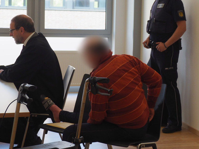 Der Angeklagte nahm laut Gericht die Tötung einer Frau billigend in Kauf. (Archivbild) - Foto: Christian Böhmer/dpa