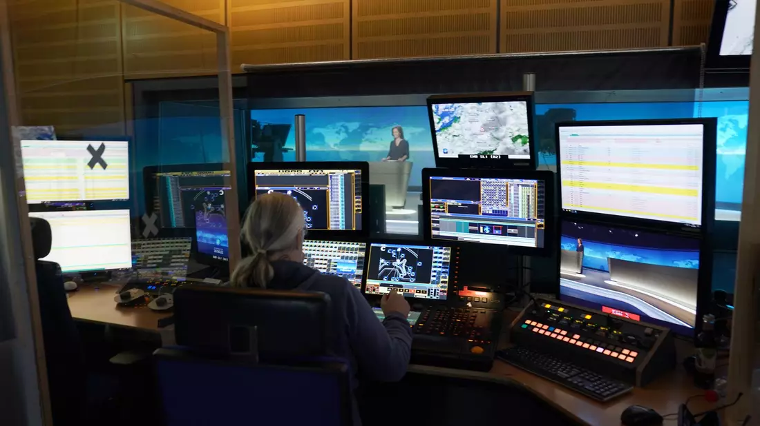 Die ARD-Nachrichten-Flaggschiffe «Tagesschau» und «Tagesthemen» sind beim NDR angesiedelt. - Bild: Marcus Brandt/dpa