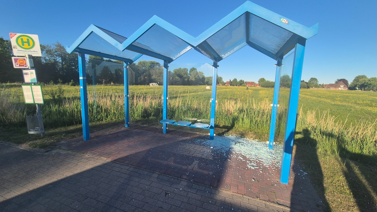 POL-IZ: 250516.2 Wesselburen: Scheibe an Bushaltestelle beschädigt - Polizei sucht Zeugen - Foto: presseportal.de