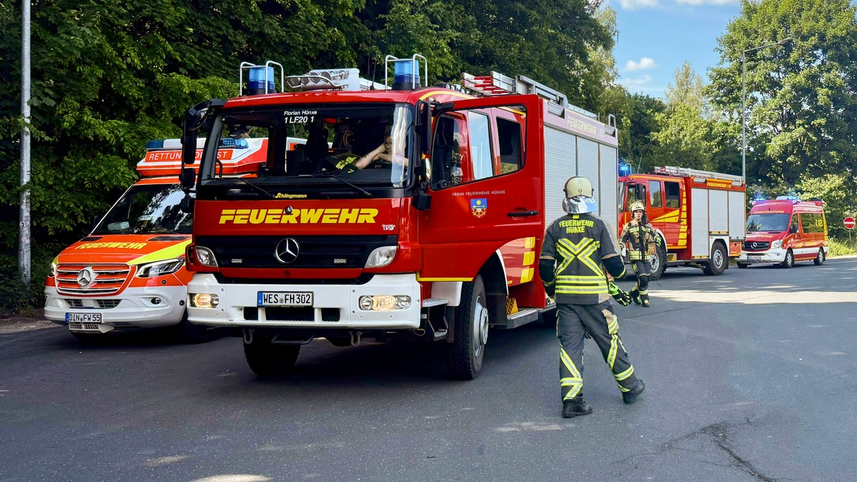 FW Hünxe: Kind in Pkw eingeschlossen - Foto: presseportal.de