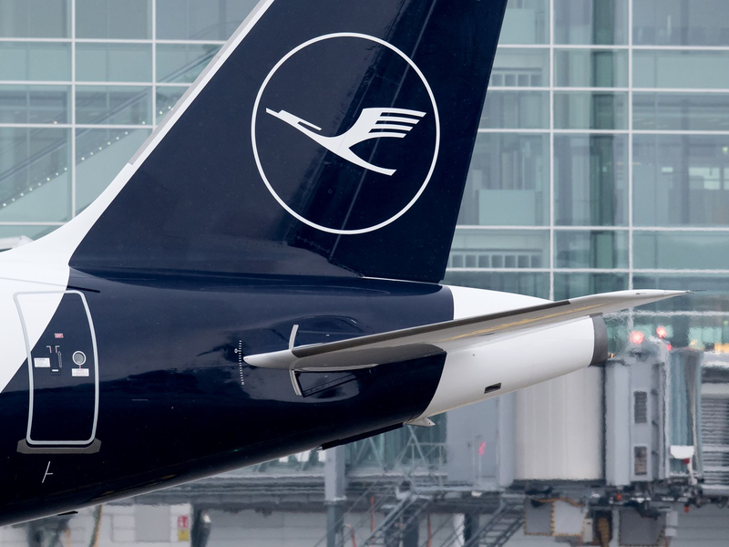 Wegen eines medizinischen Notfalls ist eine Lufthansa-Maschine mit 205 Menschen an Bord zehn Minuten ohne aktiven Piloten im Cockpit geflogen. - Foto: Sven Hoppe/dpa