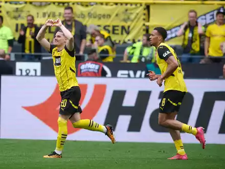 BVB-Sportchef Lars Ricken ist zufrieden mit dem Auftreten in den USA. - Foto: Bernd Thissen/dpa