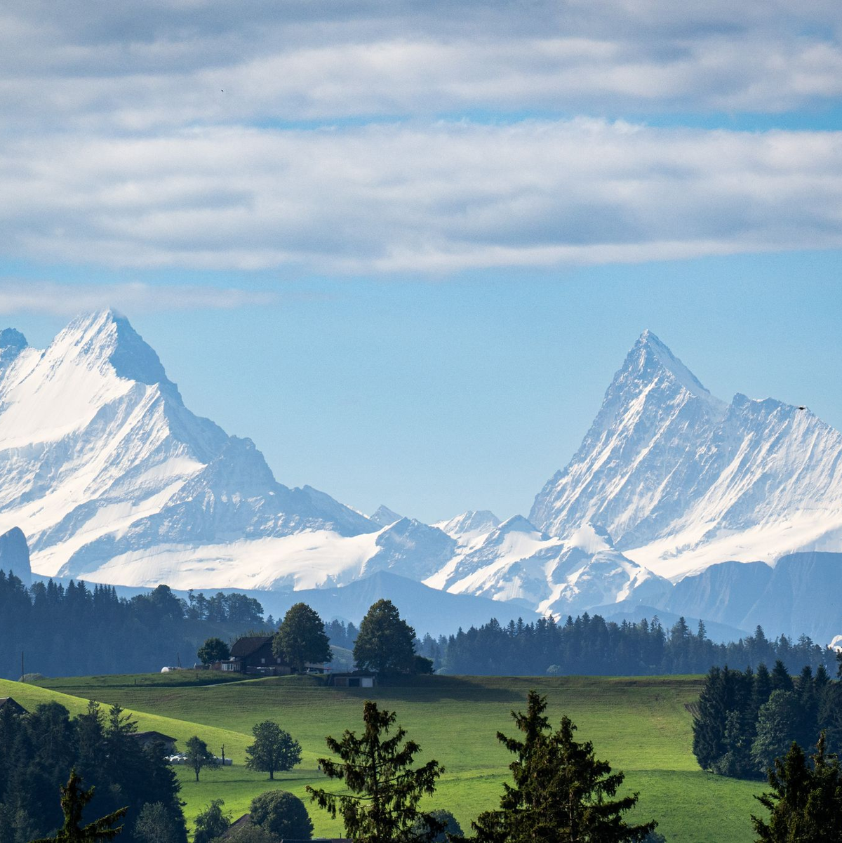 Wenn Deutsche so könnten, wie sie wollten, dann würden sie am liebsten in die Schweiz auswandern. (Archivbild) - Foto: Marcel Bieri/KEYSTONE/dpa