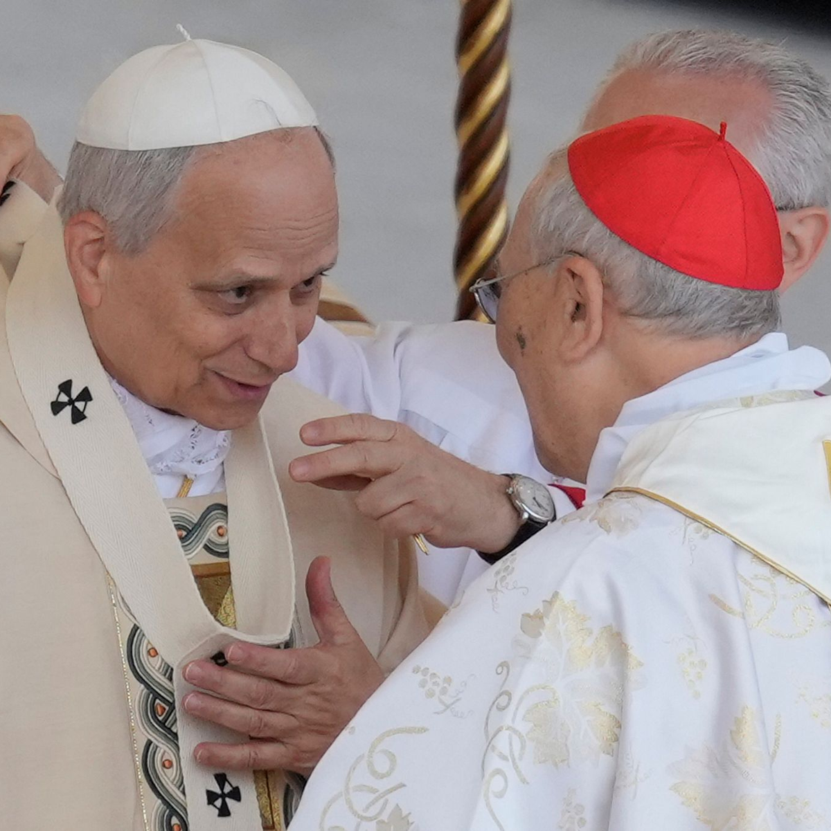Selenskyj trifft US-Vizepräsident Vance.  - Foto: Gregorio Borgia/AP/dpa
