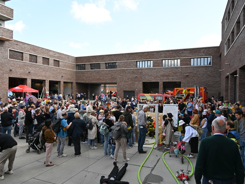 FW Stuttgart: Feuerwehr Stuttgart begrüßt über 10.000 Gäste beim Tag der offenen Tür - Foto: presseportal.de