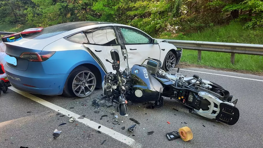 POL-PIWFB: Verkehrsunfall mit tödlich verletztem Motorradfahrer - Bild: presseportal.de