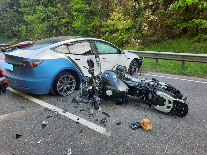 POL-PIWFB: Verkehrsunfall mit tödlich verletztem Motorradfahrer - Foto: presseportal.de