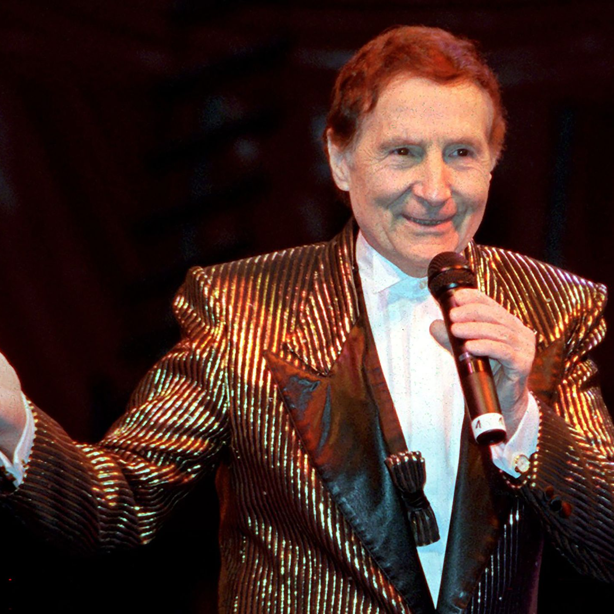 In seiner Autobiografie will Freddy Quinn erzählen, «wie es wirklich war». (Archivbild) - Foto: Nestor Bachmann/Zentralbild/dpa