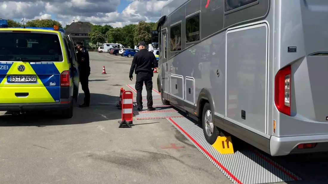 POL-GS: Erfolgreiche Informationskampagne Caravaning - aber sicher! - Bild: presseportal.de