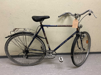 POL-F: 250519 - 0534 Frankfurt - Westend Fahrraddiebe auf frischer Tat festgenommen - EigentĂŒmer gesucht - Foto: presseportal.de