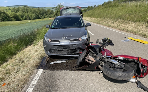 POL-PIROK: 55-jähriger Motorradfahrer schwer verletzt - Foto: presseportal.de
