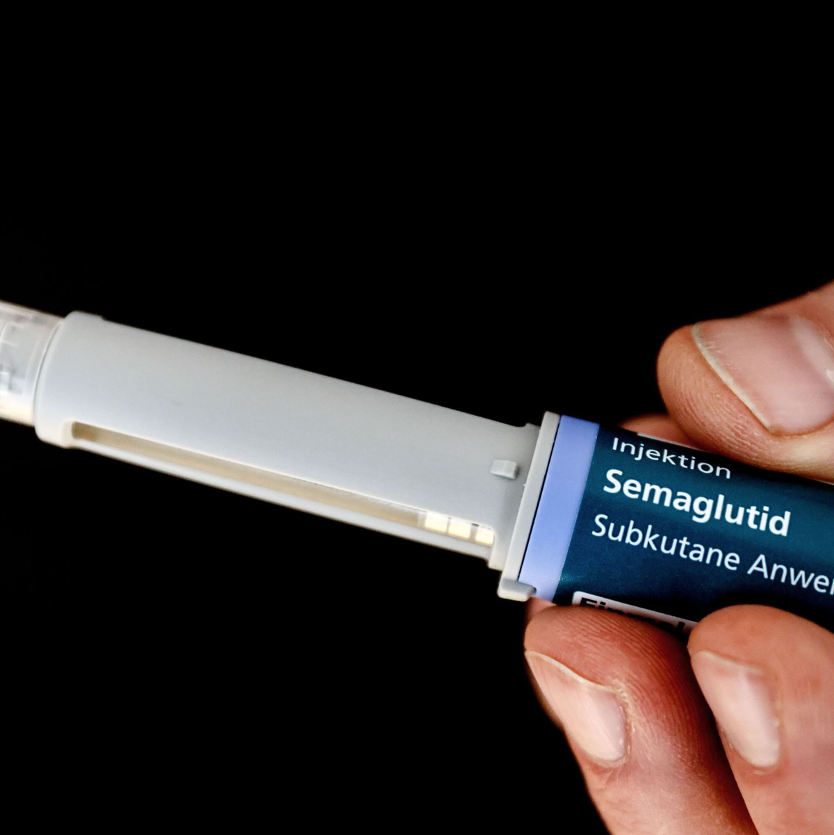 Der Wirkstoff Semaglutid signalisiert dem Gehirn, dass etwas gegessen wurde und es ein Sättigungsempfinden entwickeln könne. (Symbolbild) - Foto: Roberto Pfeil/dpa