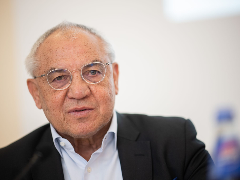 HSV-Idol Felix Magath. - Foto: Sebastian Gollnow/dpa