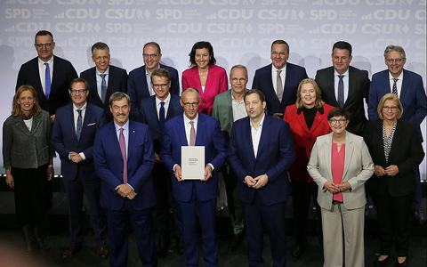 Unterzeichnung Koalitionsvertrag zwischen CDU, CSU und SPD (Archiv) - Foto: über dts Nachrichtenagentur Unterzeichnung Koalitionsvertrag zwischen CDU, CSU und SPD (Archiv) - Foto: über dts Nachrichtenagentur