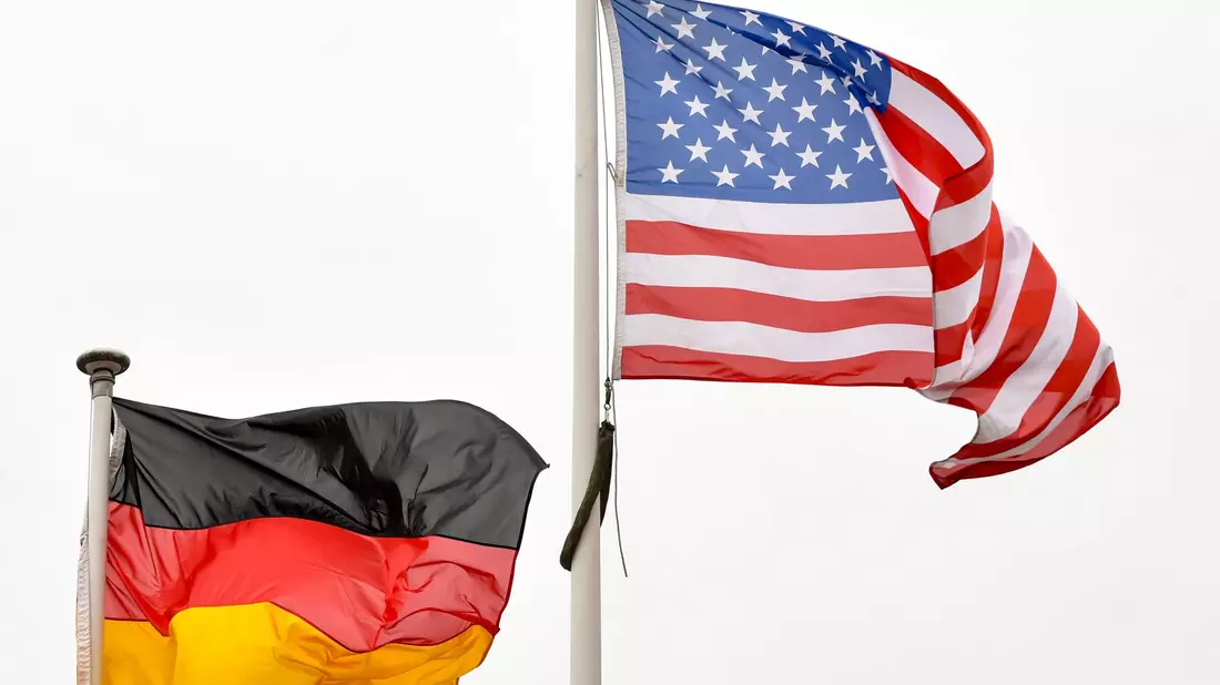 Höhere Zölle bremsen die Geschäfte deutscher Exporteure auf dem wichtigen US-Markt. (Symbolbild) - Bild: Jens Kalaene/dpa-Zentralbild/dpa