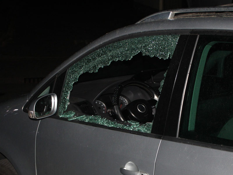 POL-MI: Weitere Diebstähle aus Autos beschäftigen Polizei - Foto: presseportal.de