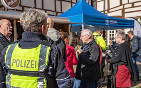POL-UN: Unna - UNgefiltert - Ein Gespräch mit der Polizei - Foto: presseportal.de