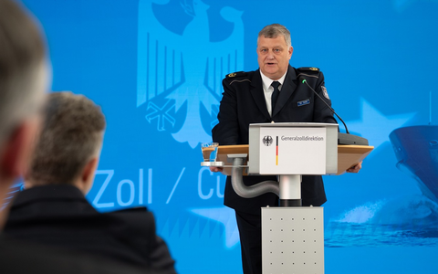 HZA-N: Dr. Jörg Ochs als neuer Direktionspräsident der Generalzolldirektion und Chief Digital Customs Officer eingeführt - Foto: Zoll, presseportal.de