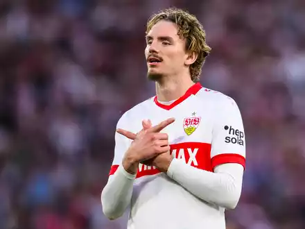 Stürmer Nick Woltemade vom VfB Stuttgart wird vom FC Bayern umworben. - Foto: Tom Weller/dpa