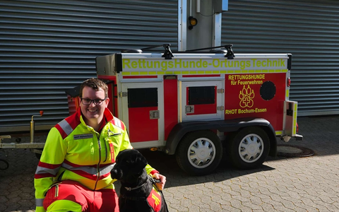 FW-AR: RHOT Bochum-Essen zu Gast an Neheimer Hauptwache - Foto: presseportal.de