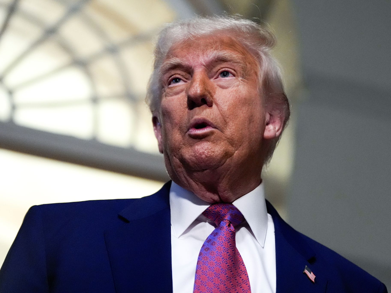 US-Präsident Donald Trump - Foto: Julia Demaree Nikhinson/AP/dpa