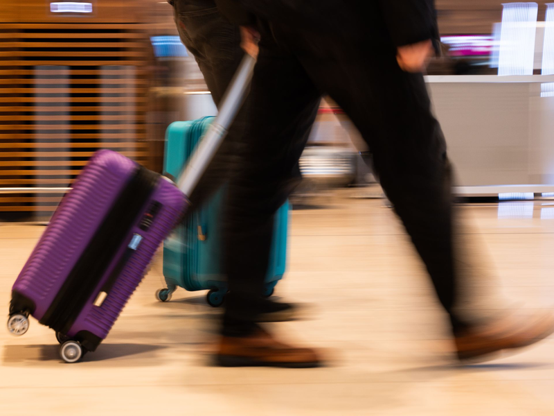 Konkret richtet sich die Beschwerde gegen sieben Fluggesellschaften. (Foto Illustration) - Foto: Christophe Gateau/dpa