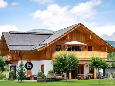 Chalet-Feriendorf AlpiNest im Salzburger Lungau erfreut sich zunehmender Beliebtheit - Foto: presseportal.de