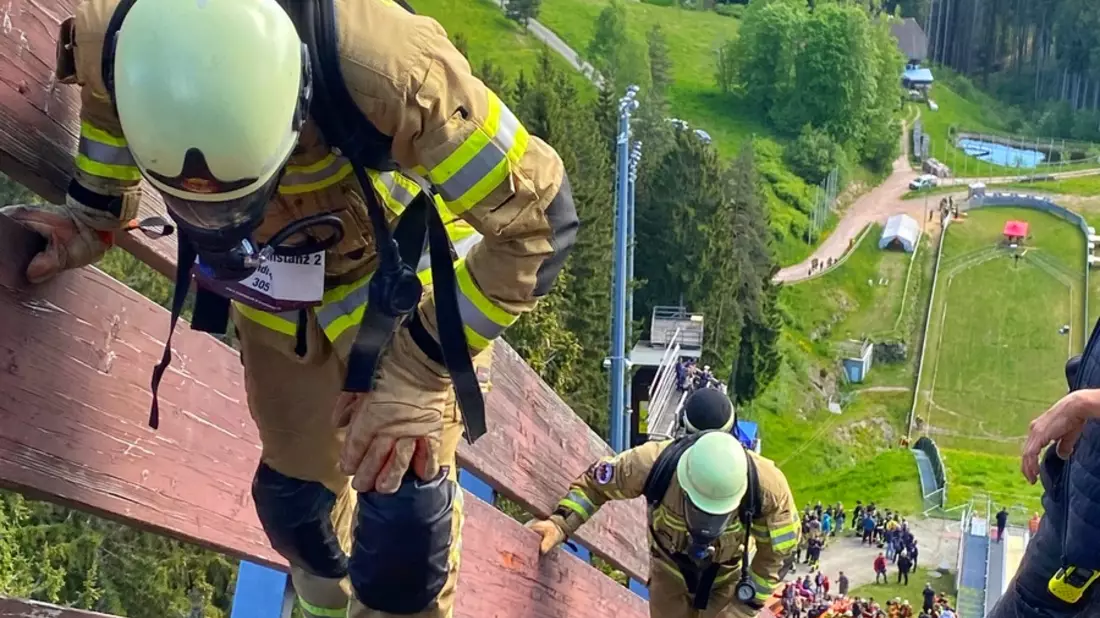 FW Konstanz: Keiner ist schneller als die Konstanzer Feuerwehr! - Bild: presseportal.de