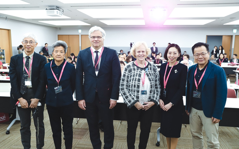 FĂŒr die Zukunft der Kompressionsversorgung / medi organisiert das erste medizinische Symposium in der APAC-Region - Foto: presseportal.de FĂŒr die Zukunft der Kompressionsversorgung / medi organisiert das erste medizinische Symposium in der APAC-Region - Foto: presseportal.de