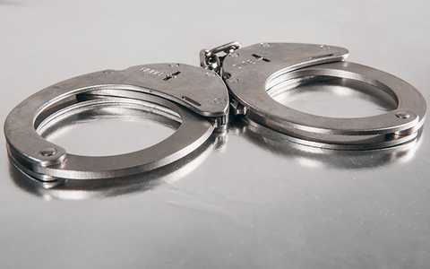 BPOL NRW: Gesucht wegen Bedrohung, besonders schweren Falls des Diebstahls und Betruges - Bundespolizei nimmt 3 Männer fest sowie führt Vermögensabschöpfung durch - Foto: presseportal.de