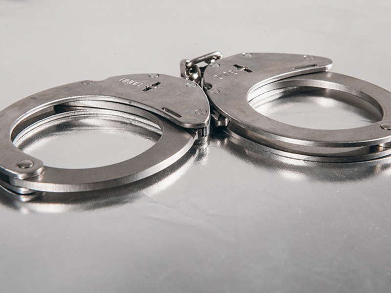 BPOL NRW: Gesucht wegen Bedrohung, besonders schweren Falls des Diebstahls und Betruges - Bundespolizei nimmt 3 Männer fest sowie führt Vermögensabschöpfung durch - Foto: presseportal.de