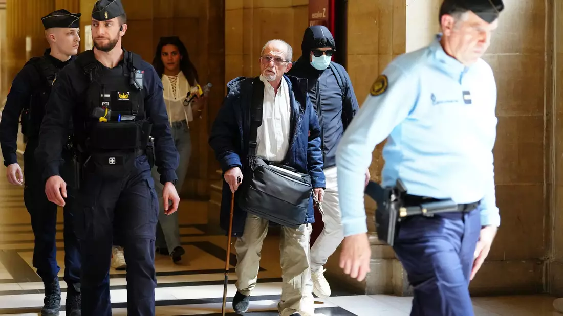 Die Hauptangeklagten im Prozess um den Raubüberfall auf Kim Kardashian sollen nach Forderung der Anklage zehn Jahre Haft erhalten. (Archivbild) - Bild: Aurelien Morissard/AP/dpa