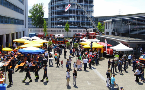 FW-OG: Genau 11 Jahre später - Tag der offenen Tore in Offenburg - Foto: presseportal.de