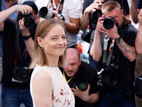 Jodie Foster vor der Pressekonferenz zu ihrem neuen Film in Cannes. - Foto: Joel C Ryan/Invision/AP/dpa
