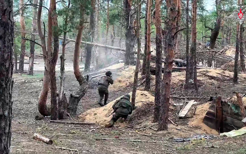 Vor allem im Raum Pokrowsk gibt es viele russische Angriffe. - Foto: Uncredited/Russian Defense Ministry Press Service/AP/dpa
