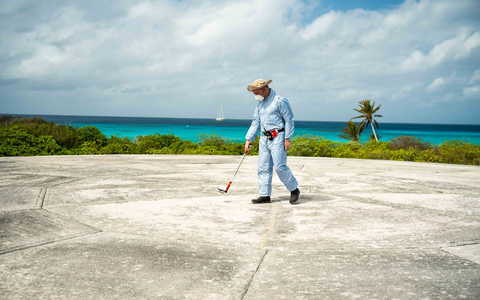 Viele Menschen mussten nach den US-Atombombentests ihre Heimatinseln verlassen. - Foto: Chewy C. Lin/Greenpeace/dpa