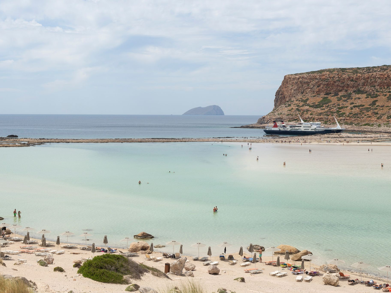 Immer wieder mal Erdbeben: Urlaubsinsel Kreta. (Archivbild) - Foto: Socrates Baltagiannis/dpa
