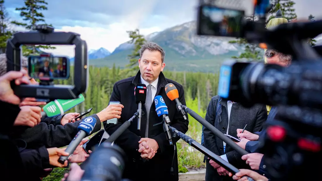 Die G7-Finanzminister erhöhen den Druck auf Russland. (Archivbild) - Bild: Kay Nietfeld/dpa