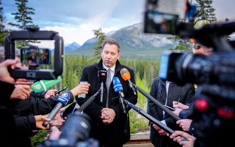 Der Bundesfinanzminister sieht im Konflikt um die Zollpolitik Chancen auf Verständigung mit den USA. - Foto: Kay Nietfeld/dpa