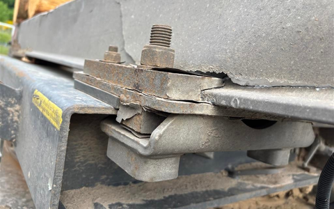 POL-PPTR: Zu lang, zu schwer, gravierender Mangel und eine Liste an Verstößen bei Lenkzeiten - Foto: presseportal.de