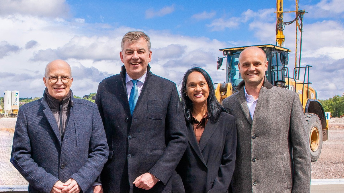 Körber-Neubau Hamburg: Bürgermeister Tschentscher besucht Großbaustelle im Innovationspark Bergedorf - Foto: presseportal.de