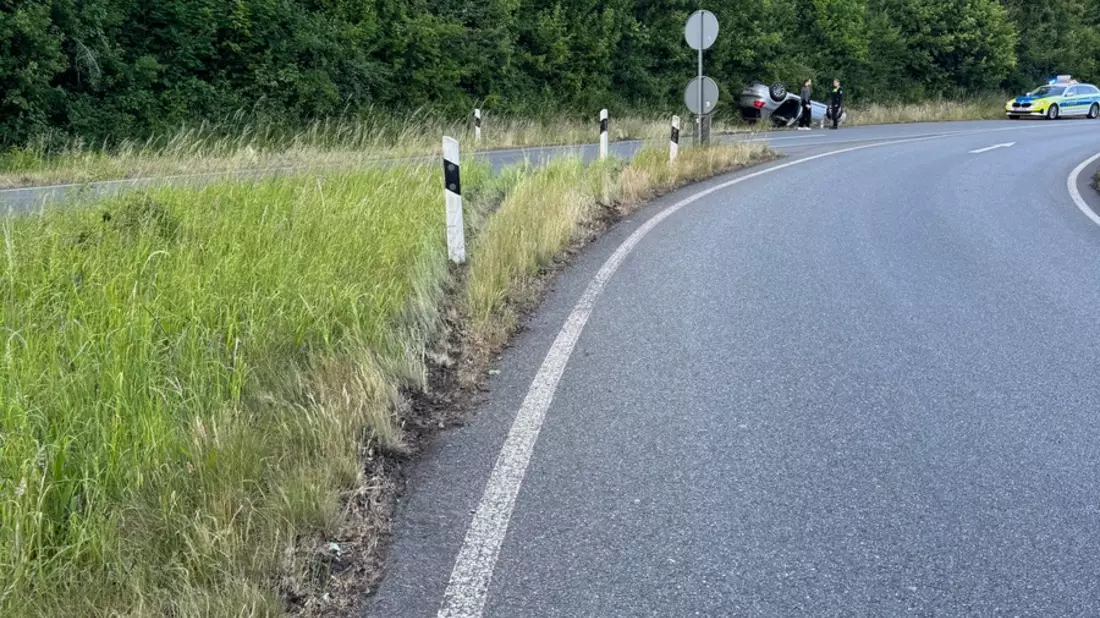 POL-DEL: Autobahnpolizei Ahlhorn: Verkehrsunfall auf der Autobahn 28 an der Anschlussstelle Deichhorst - Bild: presseportal.de