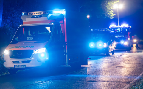 FW-SE: Frontalzusammenstoß zwischen zwei Personenkraftwagen - Foto: presseportal.de