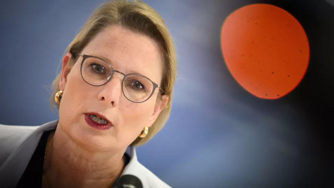 In der Zeit der Ampel-Regierung war das Umweltministerium für den Verbraucherschutz zuständig. Jetzt trägt dafür wieder das Justizministerium die Verantwortung. (Archivbild) - Bild: Bernd von Jutrczenka/dpa