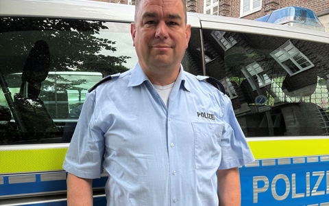POL-BO: Neuer Bezirksdienstbeamte in Langendreer: Ansprechbar sein, Sicherheitsgefühl stärken - Foto: presseportal.de POL-BO: Neuer Bezirksdienstbeamte in Langendreer: Ansprechbar sein, Sicherheitsgefühl stärken - Foto: presseportal.de