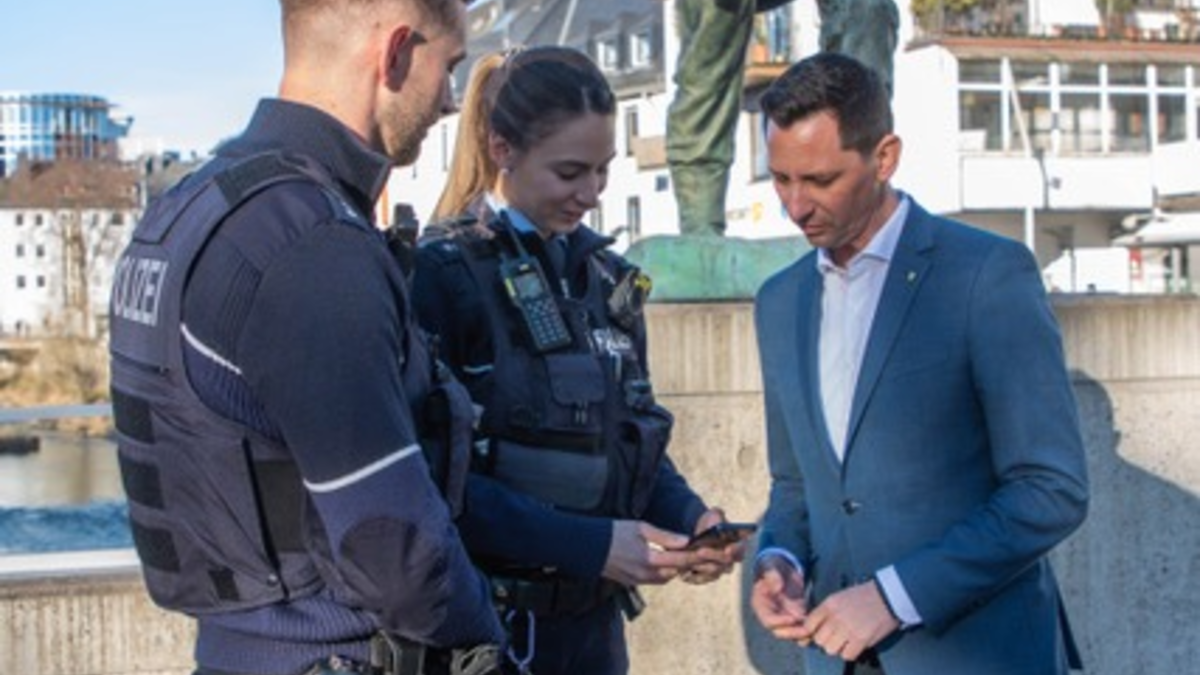 POL-SI: Positives Fazit nach vier Wochen 