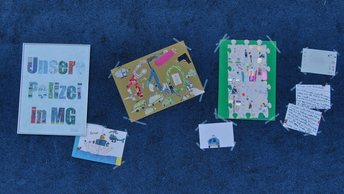 POL-MG: Ein Blick hinter die Kulissen - Polizeipräsidium öffnet die Türen für Vereine und Grundschulklassen - Foto: presseportal.de