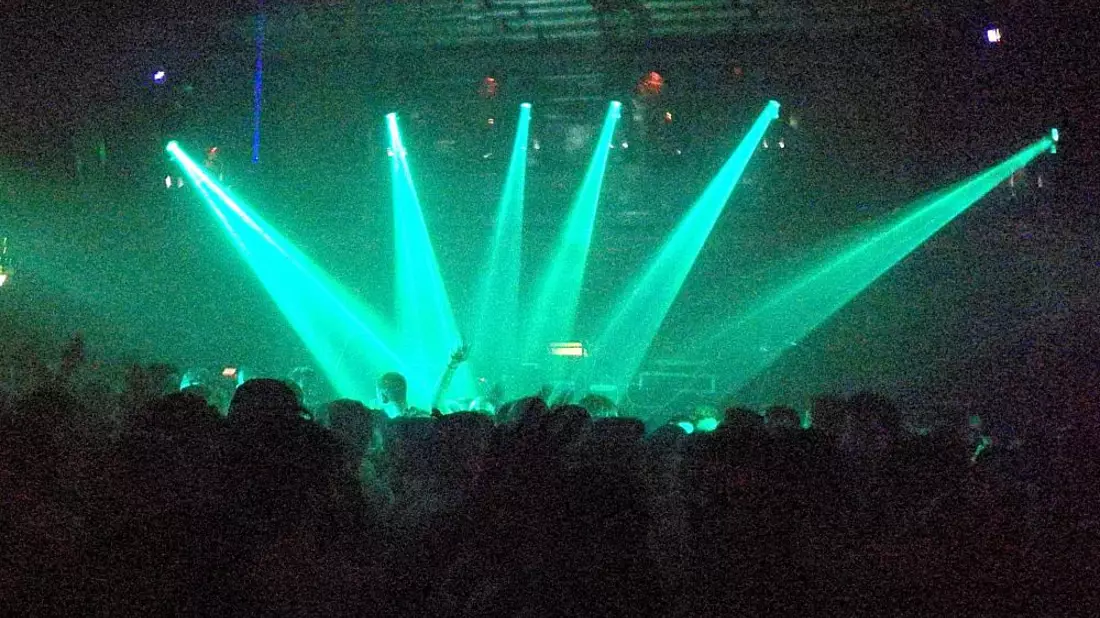 Tanzende in einem Techno-Club (Archiv) - Bild: über dts Nachrichtenagentur