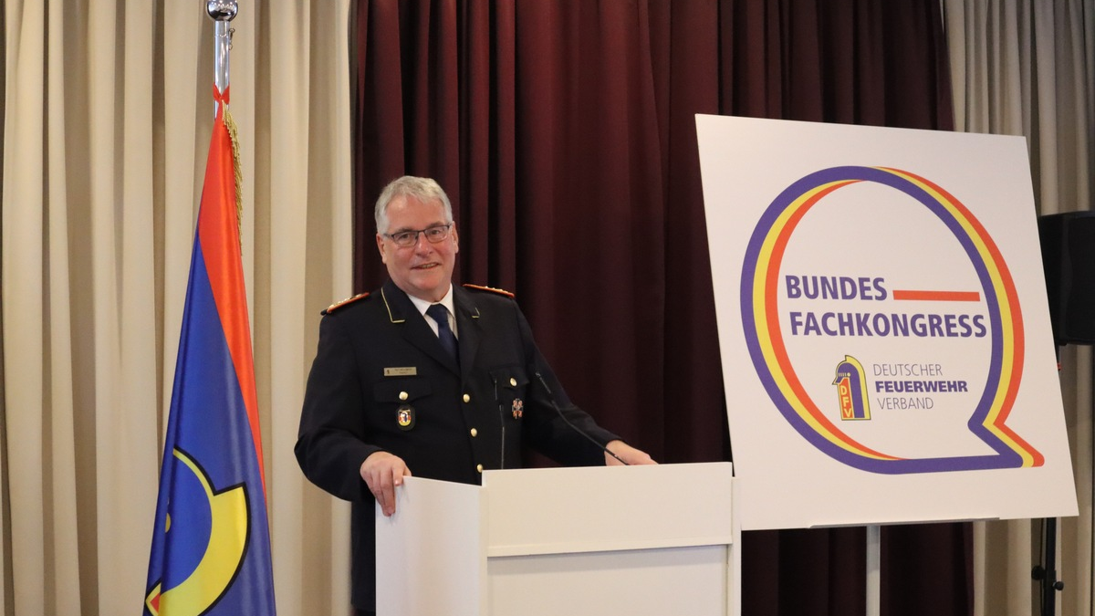 Bundesfachkongress bot Bausteine für Feuerwehralltag / DFV-Fortbildung: Wertvoller Einblick in Fachthemen und Impuls aus der Wirtschaft - Foto: presseportal.de