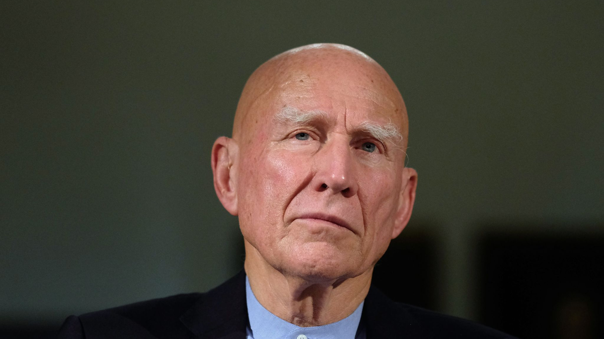 Sebastião Ribeiro Salgado im Jahr 2019 in Leipzig. (Archivbild) - Foto: Sebastian Willnow/dpa-Zentralbild/dpa